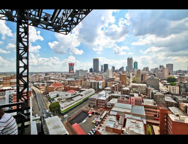 0.5 BEDROOM APARTMENT FOR SALE IN MABONENG
